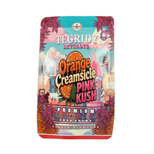 Tegridy Extracts 4g dual chamber disposable vape featuring Orange Creamsicle and Pink Kush flavours, sleek all-in-one device with button preheat and inhale activation, designed for switching between two separate 2g chambers.